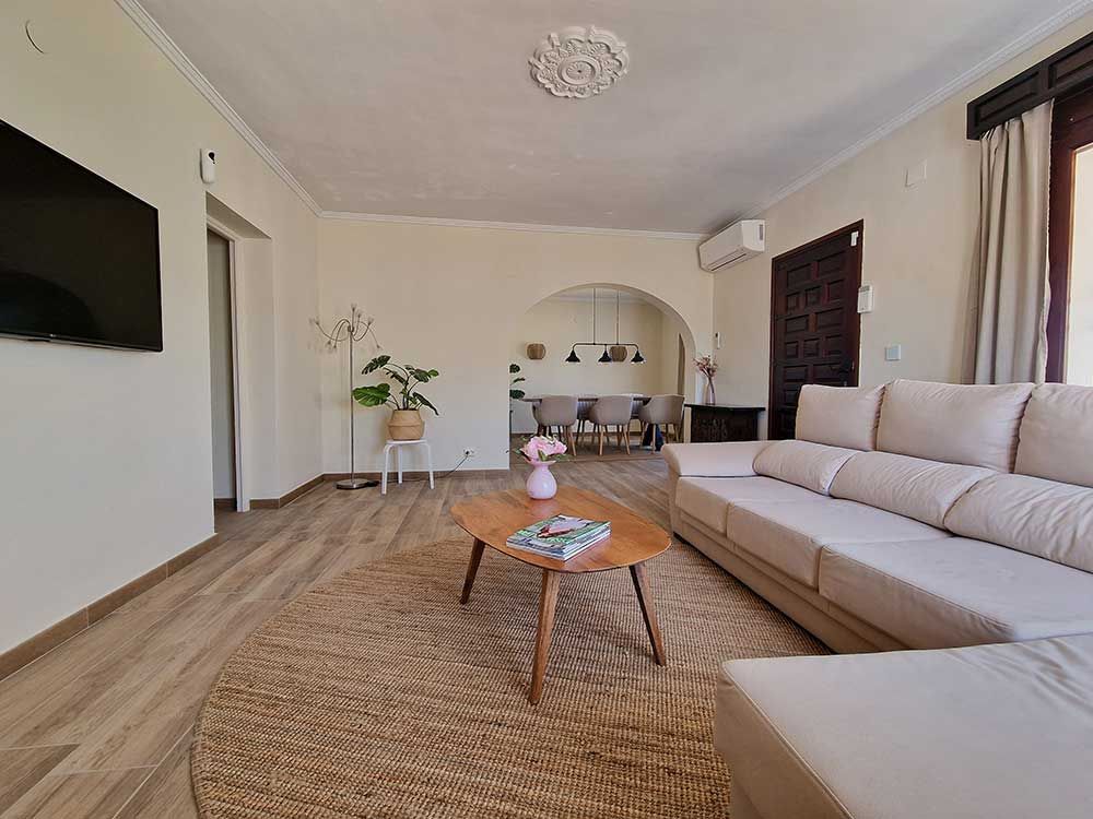 Geräumiges Wohnzimmer Ferienhaus Spanien